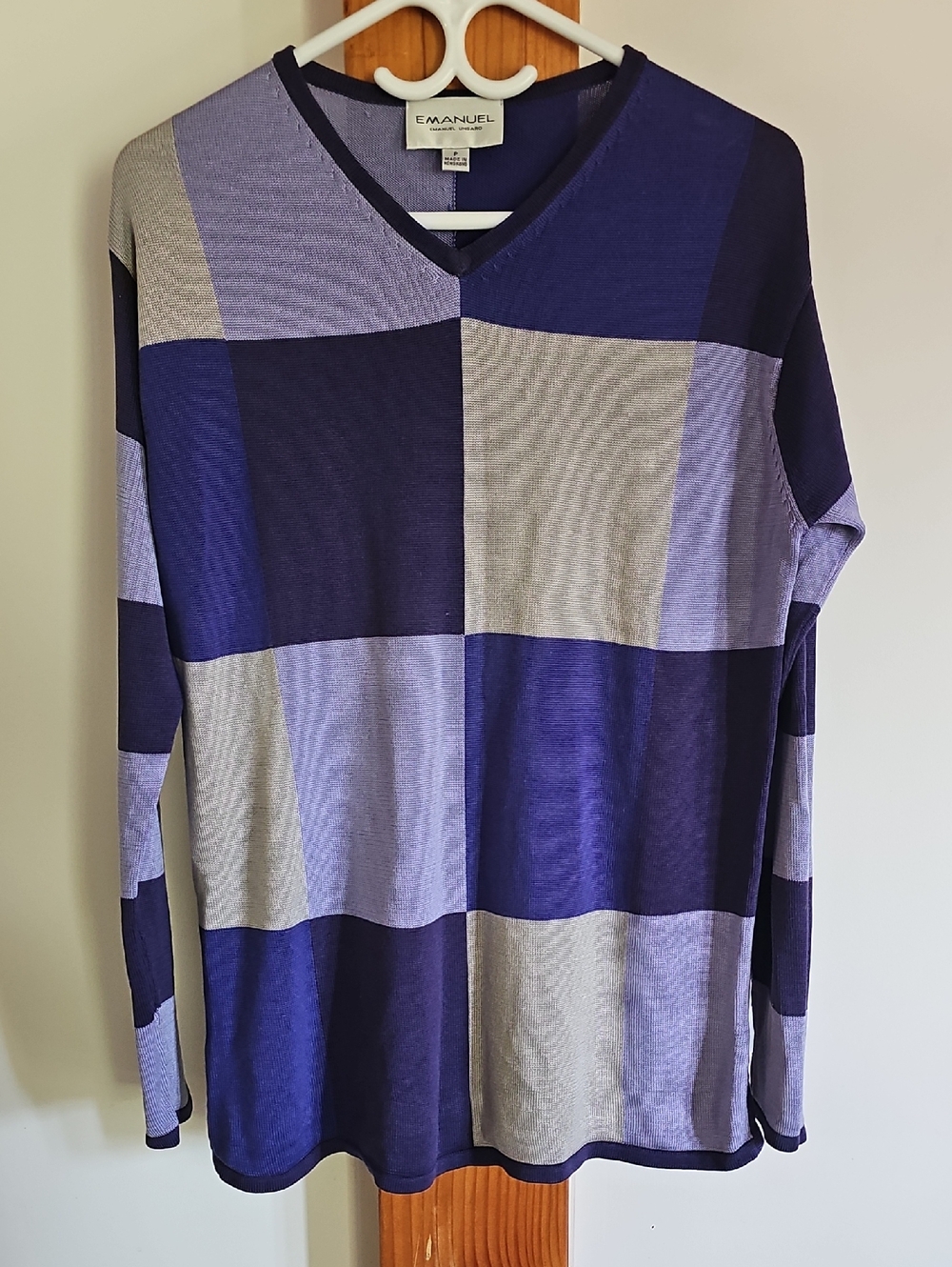 Emanuel Ungaro Men's V-Neck Checkerboard Sweater - Dark Purple & Light Lavender - Picture 1 of 10